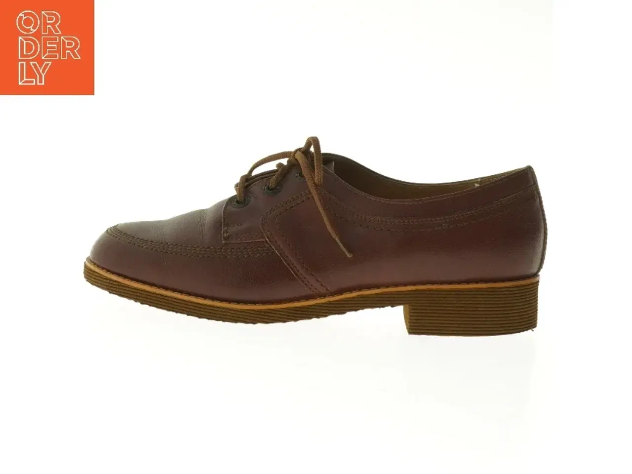 Billede 1 - Brune lædersko med snørebånd (str. 40 )