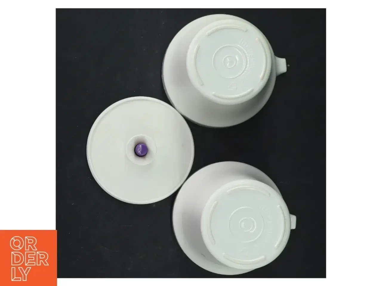 Billede 3 - Tupperware beholder og krus fra Tupperware (str. Ø. 10 cm. længde. 15 cm)