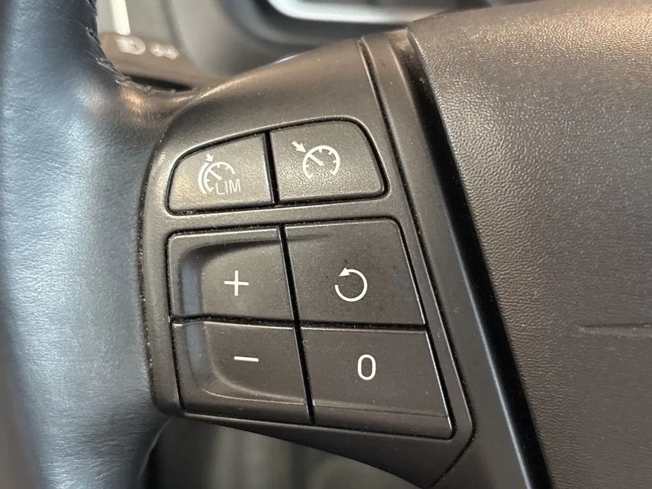 Billede 9 - Volvo V40 1,6 D2 DRIVe-E Kinetic 115HK 5d 6g
