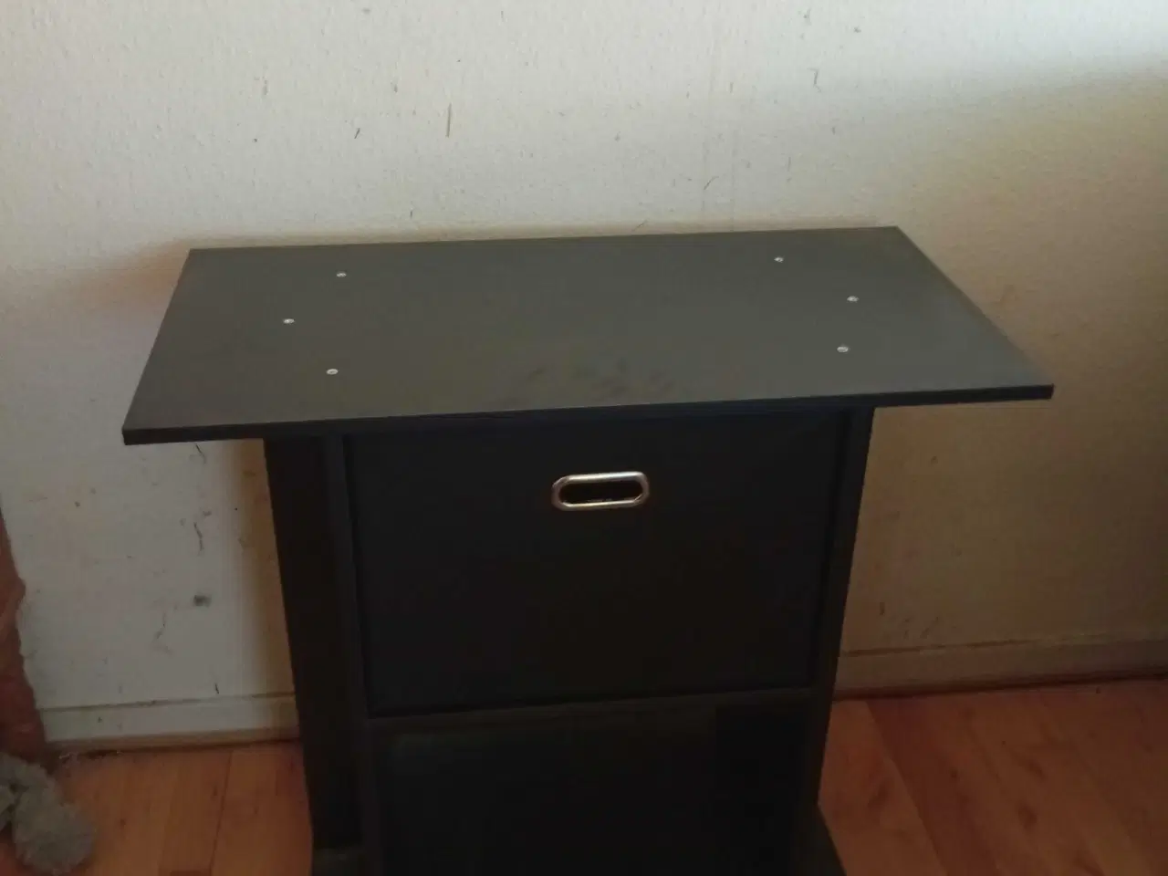 Billede 1 - Akvariebord 