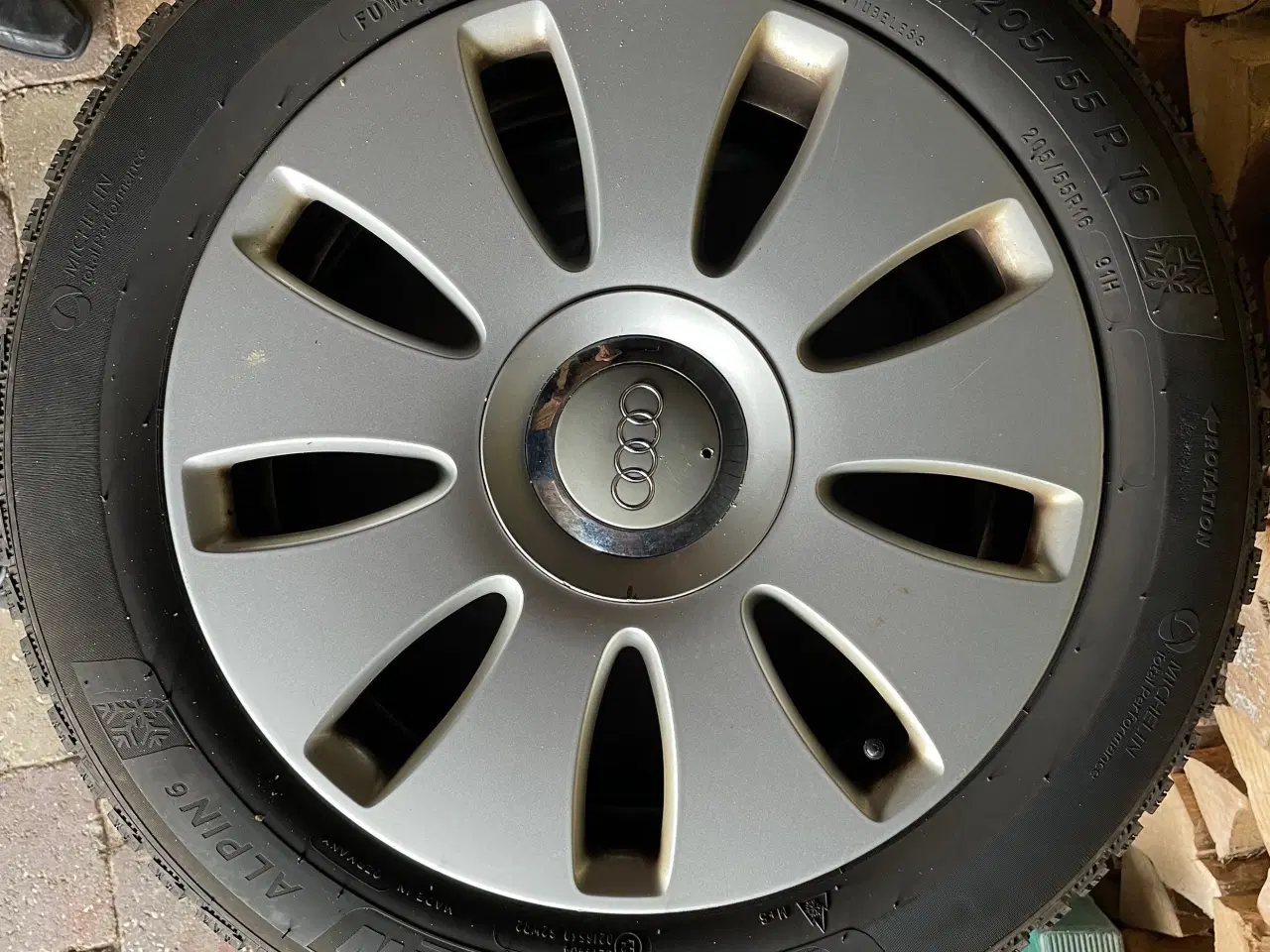 Billede 1 - Audi alufælge 