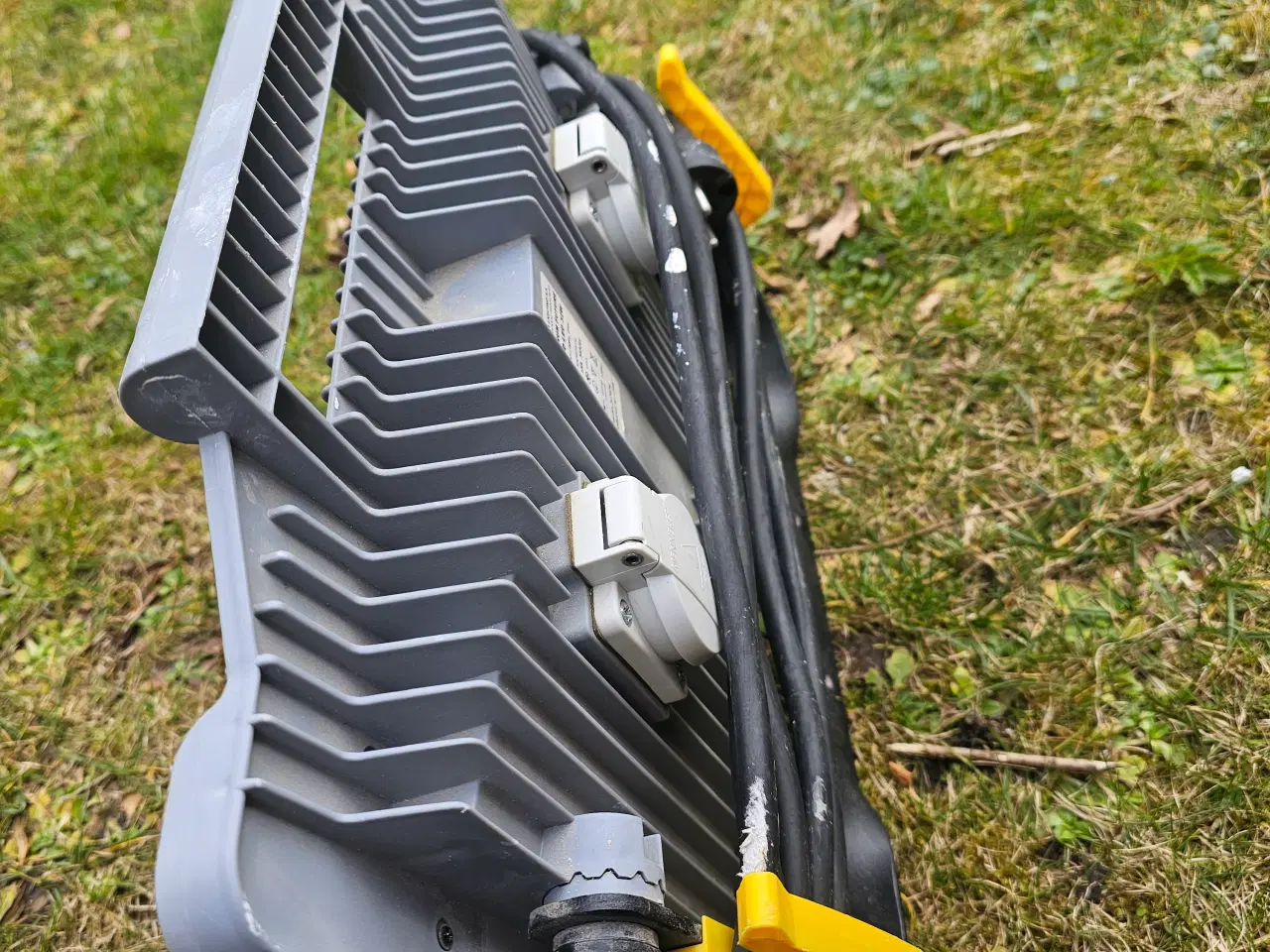 Billede 3 - Lampe til arbejde