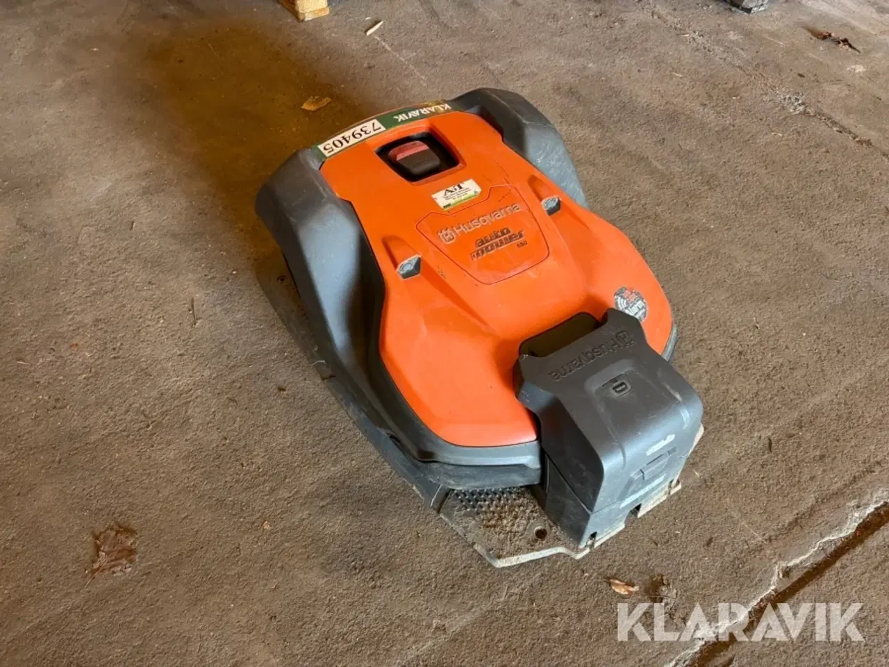 Billede 7 - Robot plæneklipper Husqvarna 550 med ladestation