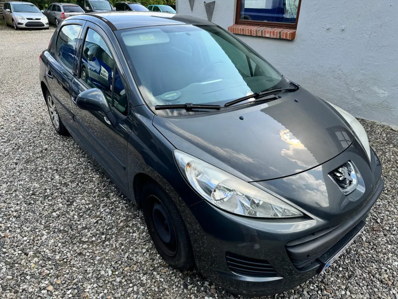 Billede 2 - Peugeot 207 1.4 95 hk 5d Årg 2009