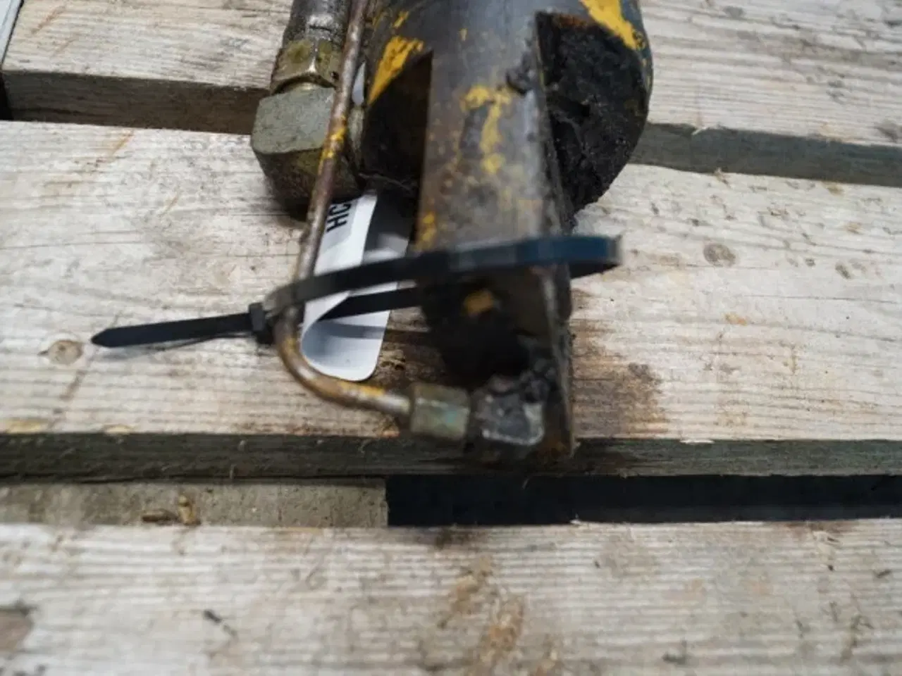 Billede 4 - Hydrema 805 Styrecylinder 330325