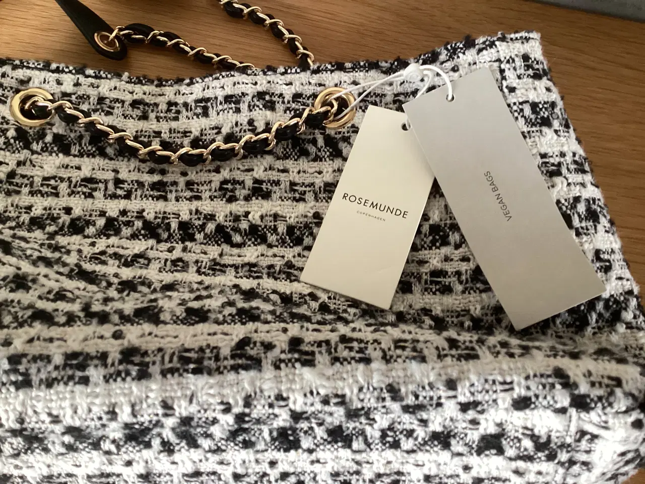 Billede 3 - Lækker skuldretaske