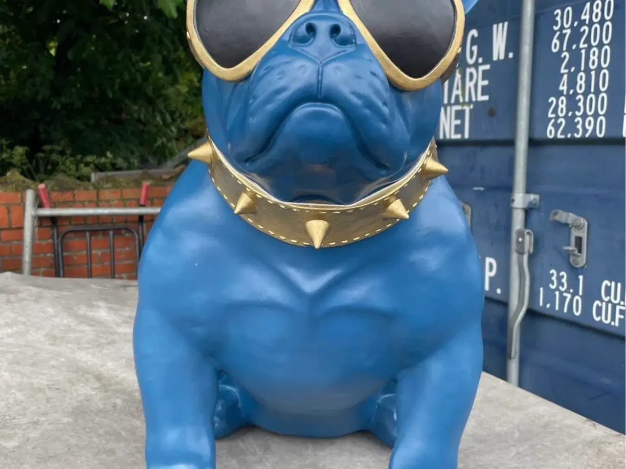 Billede 5 - Buldog i plastpolyester 