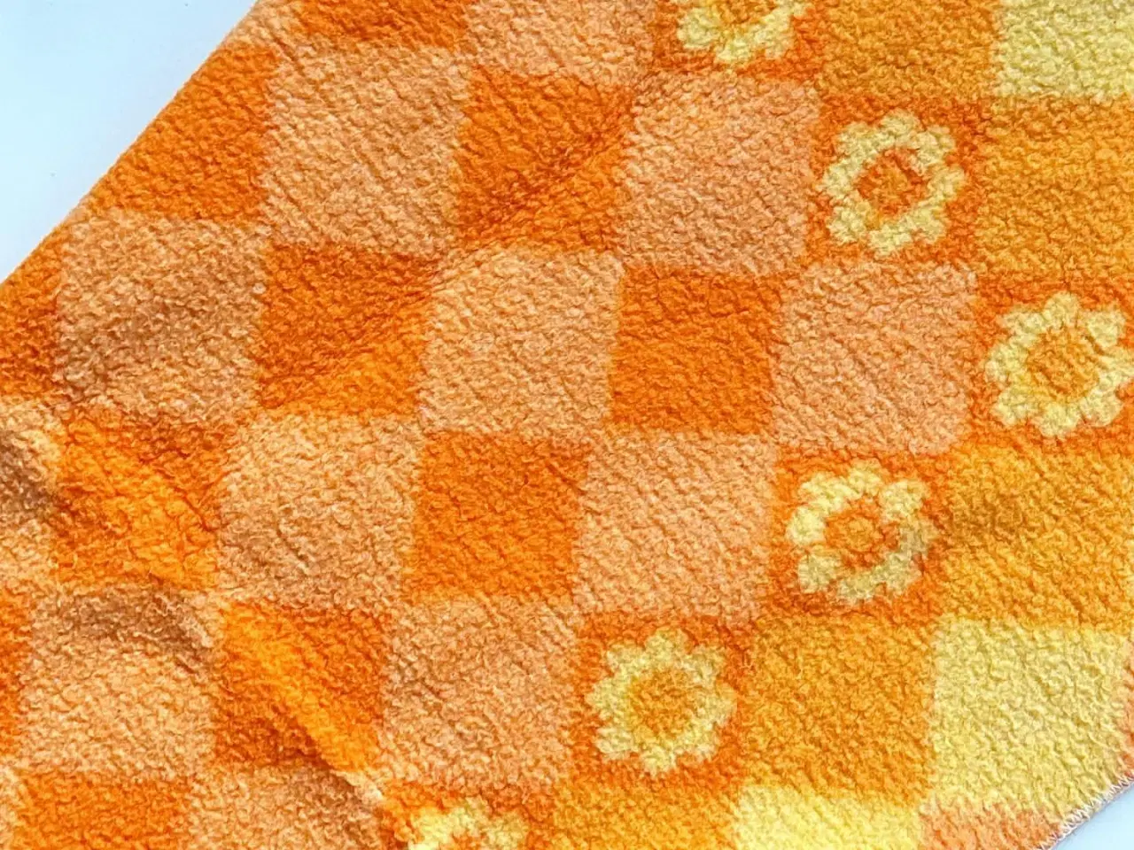 Billede 2 - Fleecetæppe, gul og orange