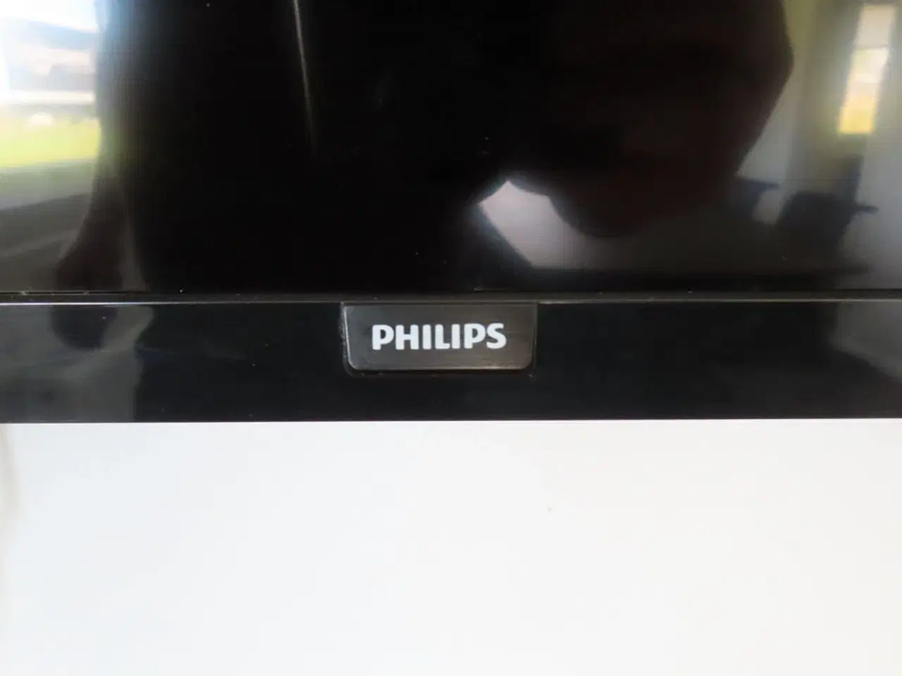Billede 3 - 49" LED-TV Philips med fjernbetjening