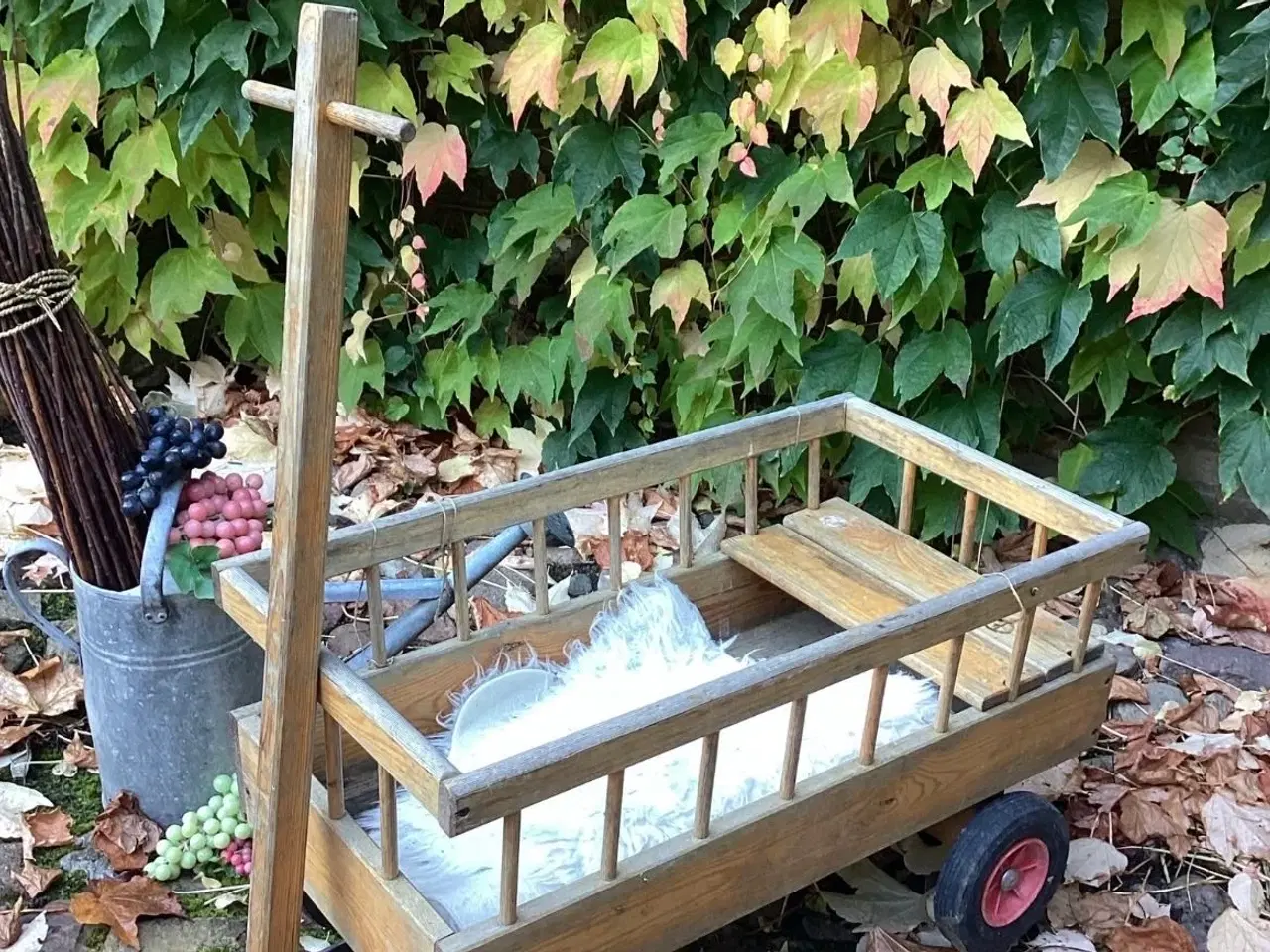 Billede 1 - Trækvogn med sæde og tremmekant