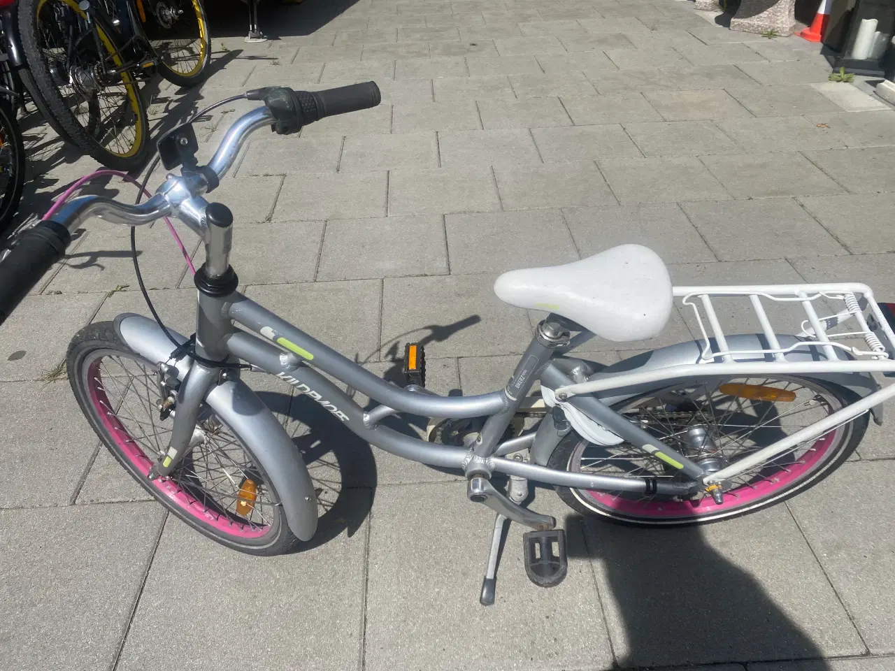 Billede 8 - Købt til 4399 kr 20 tommer 