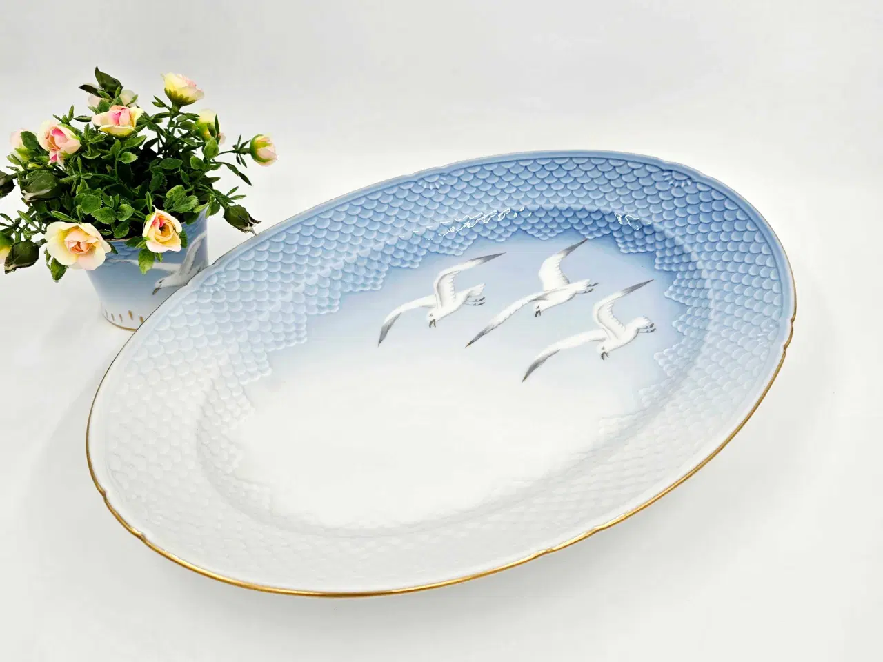 Billede 2 - Mågestel stort ovalt fad 1 sortering Porcelæn 