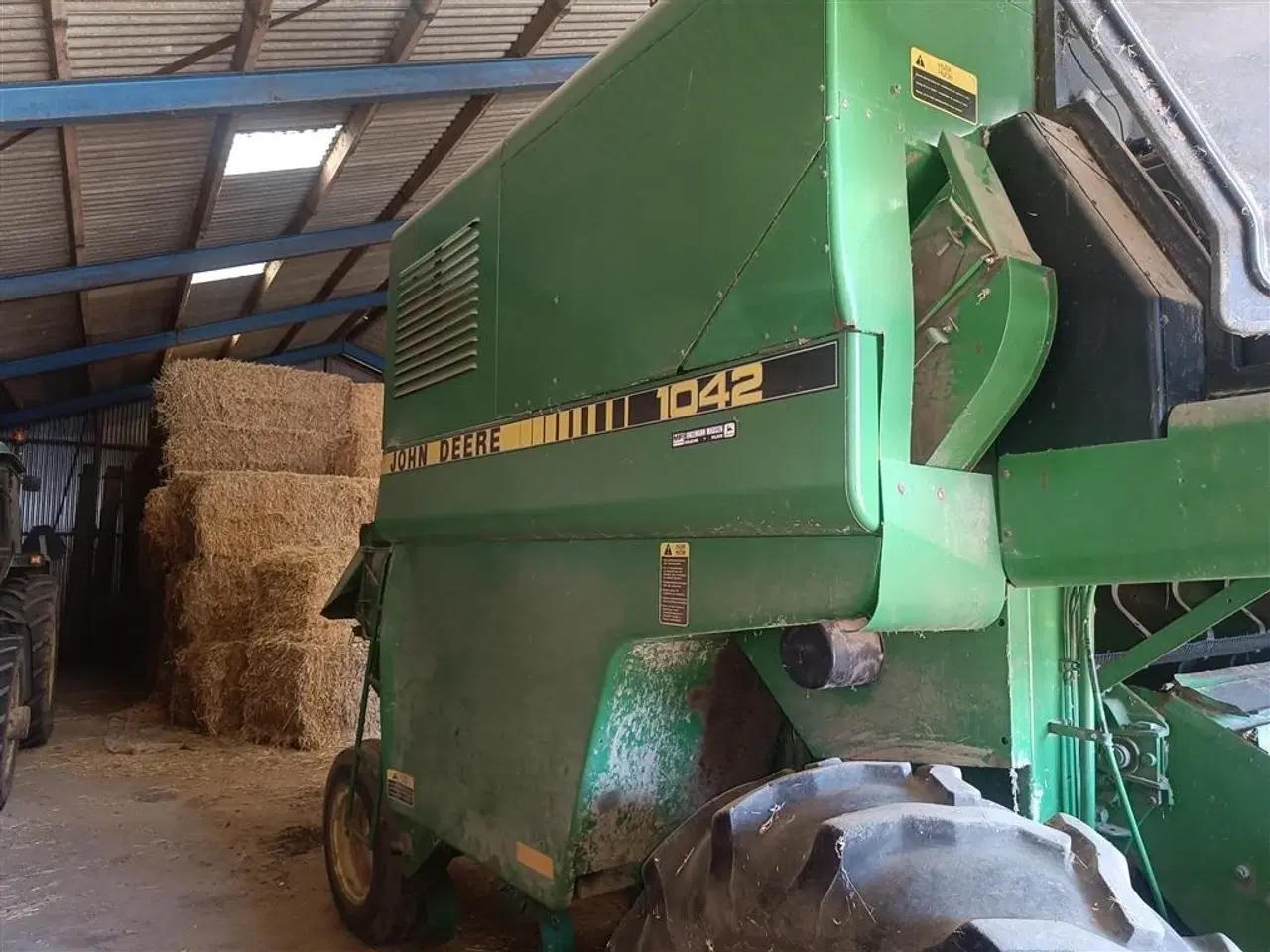 Billede 9 - John Deere 1042 med 10 fod