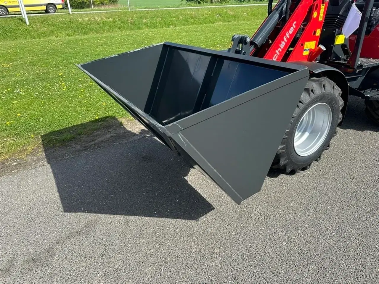 Billede 3 - Schäffer Skovl Volume skovl 900L / 180 CM