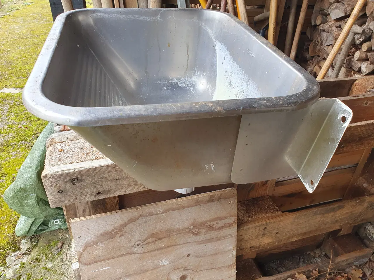 Billede 2 - Udslagsvask i rustfrit stål. Incl. vandlås.
