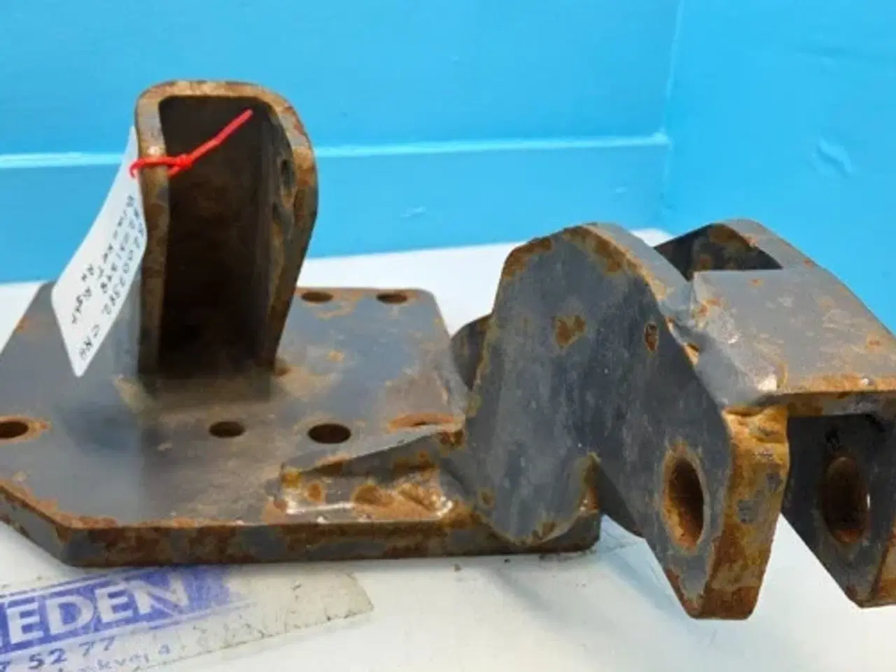 Billede 6 - New Holland TS110 Beslag R. 82007382