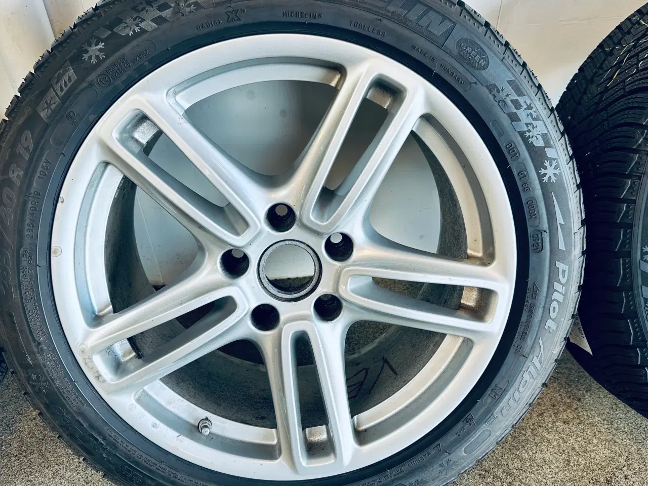 Billede 3 - Spyder fælge med Michelin vinterdæk