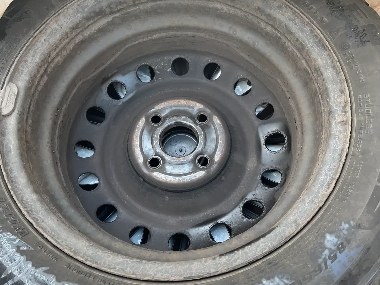Billede 3 - Vinterdæk på fælge