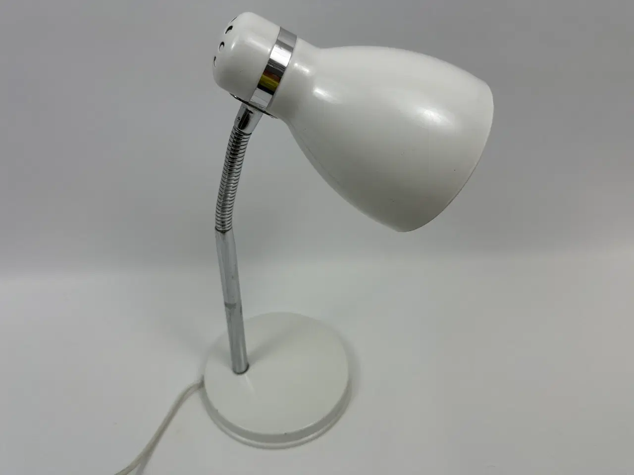 Billede 4 - Retro bordlampe, Hvid