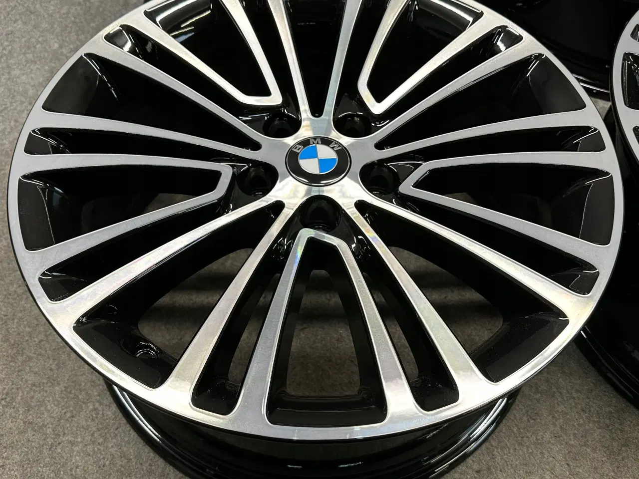 Billede 2 - BMW 5 G30 G31 WZ 634 5x112 18 8.0" x 18" ET 30