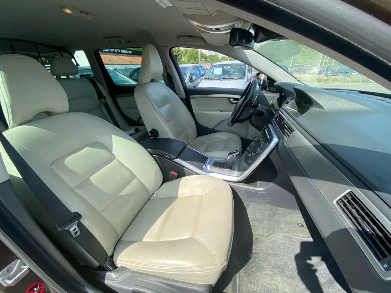 Billede 10 - Volvo XC70 2,4 D5 Momentum AWD 215HK Stc 6g Aut.