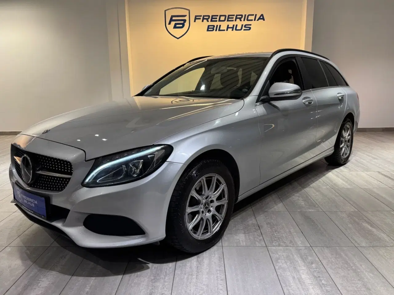 Billede 1 - Mercedes C220 d 2,2 Avantgarde stc. aut.