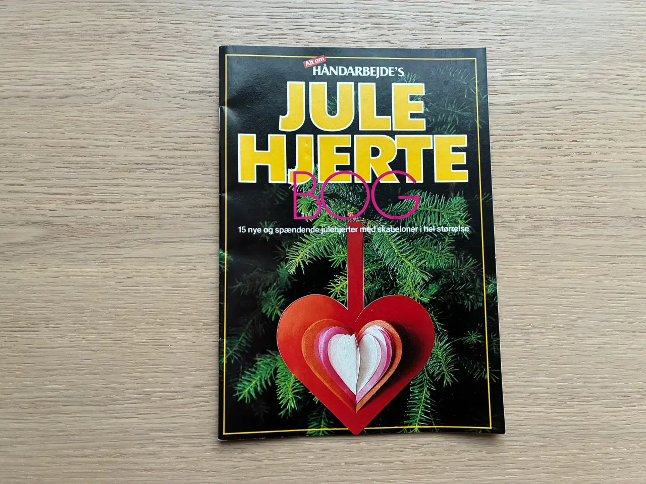 Billede 1 - Julehjerte Bog  