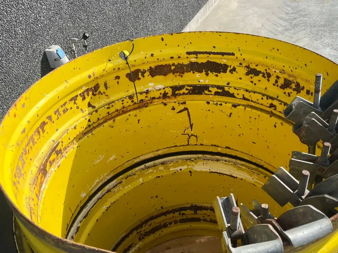 Billede 4 - Kleber 16.9-38 med ring og 6stk låse