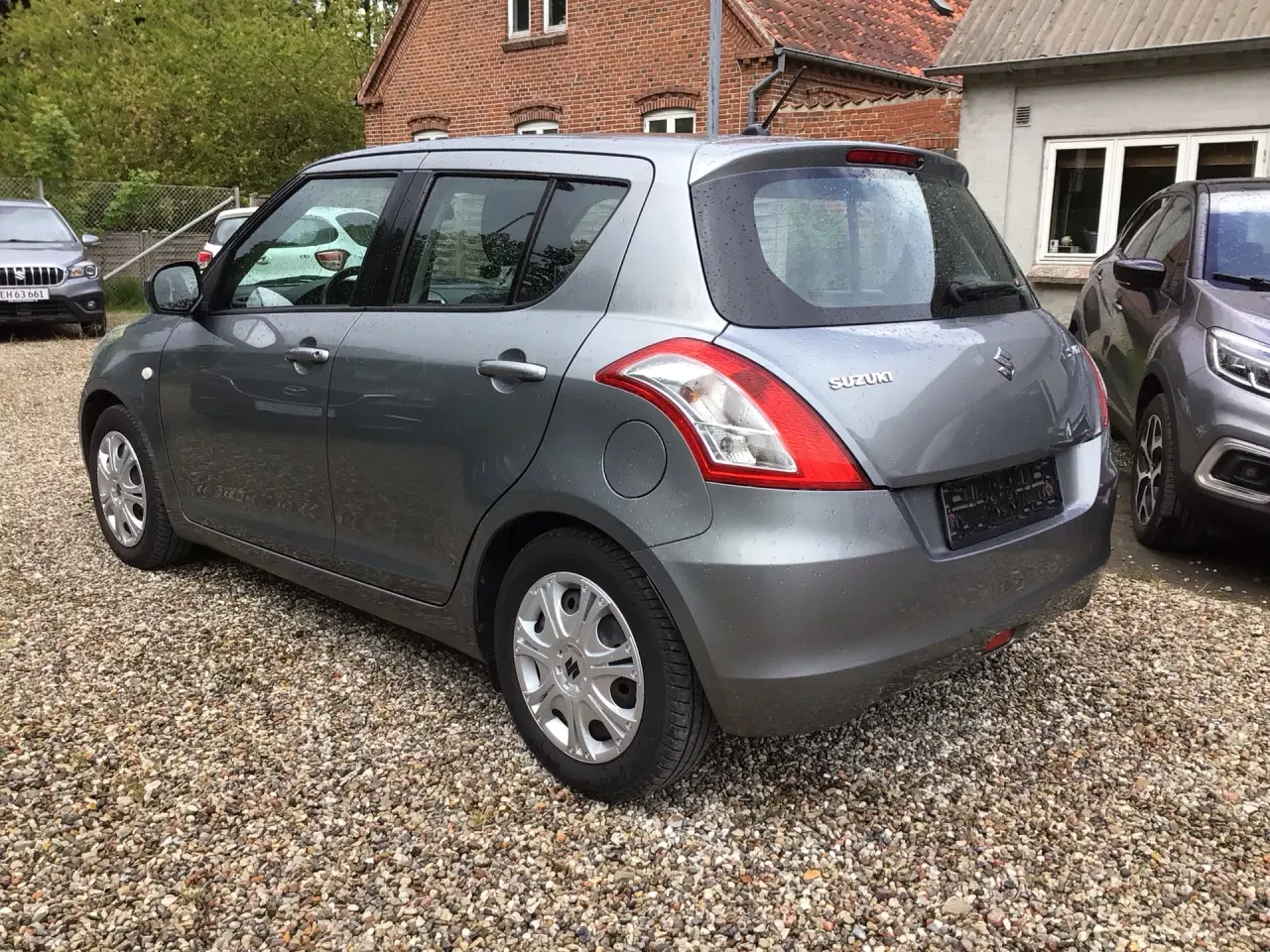 Billede 2 - Suzuki Swift 1,2 Dualjet 16V Club 90HK 5d