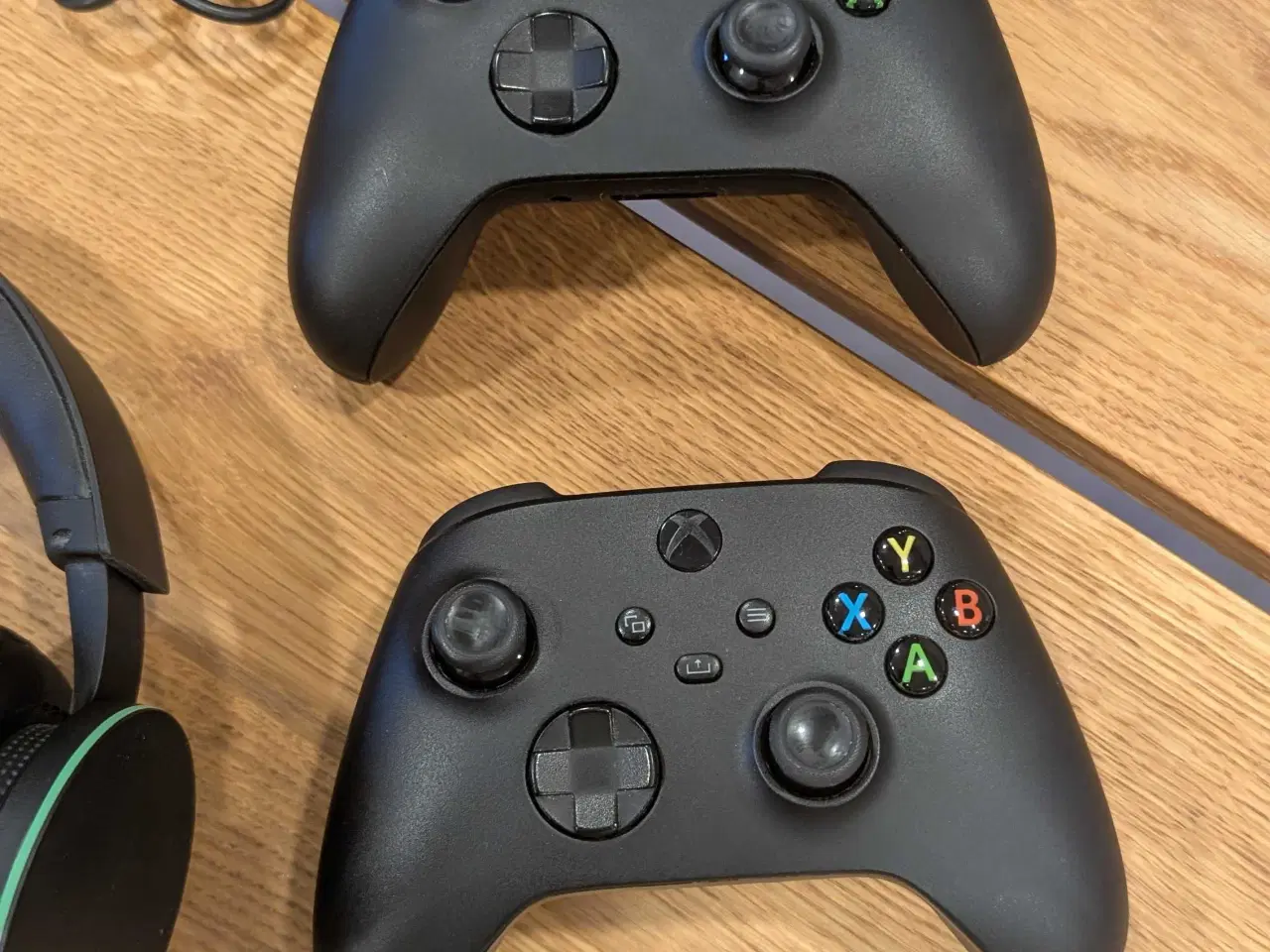 Billede 3 - Xbox Series X inkl. tilbehør