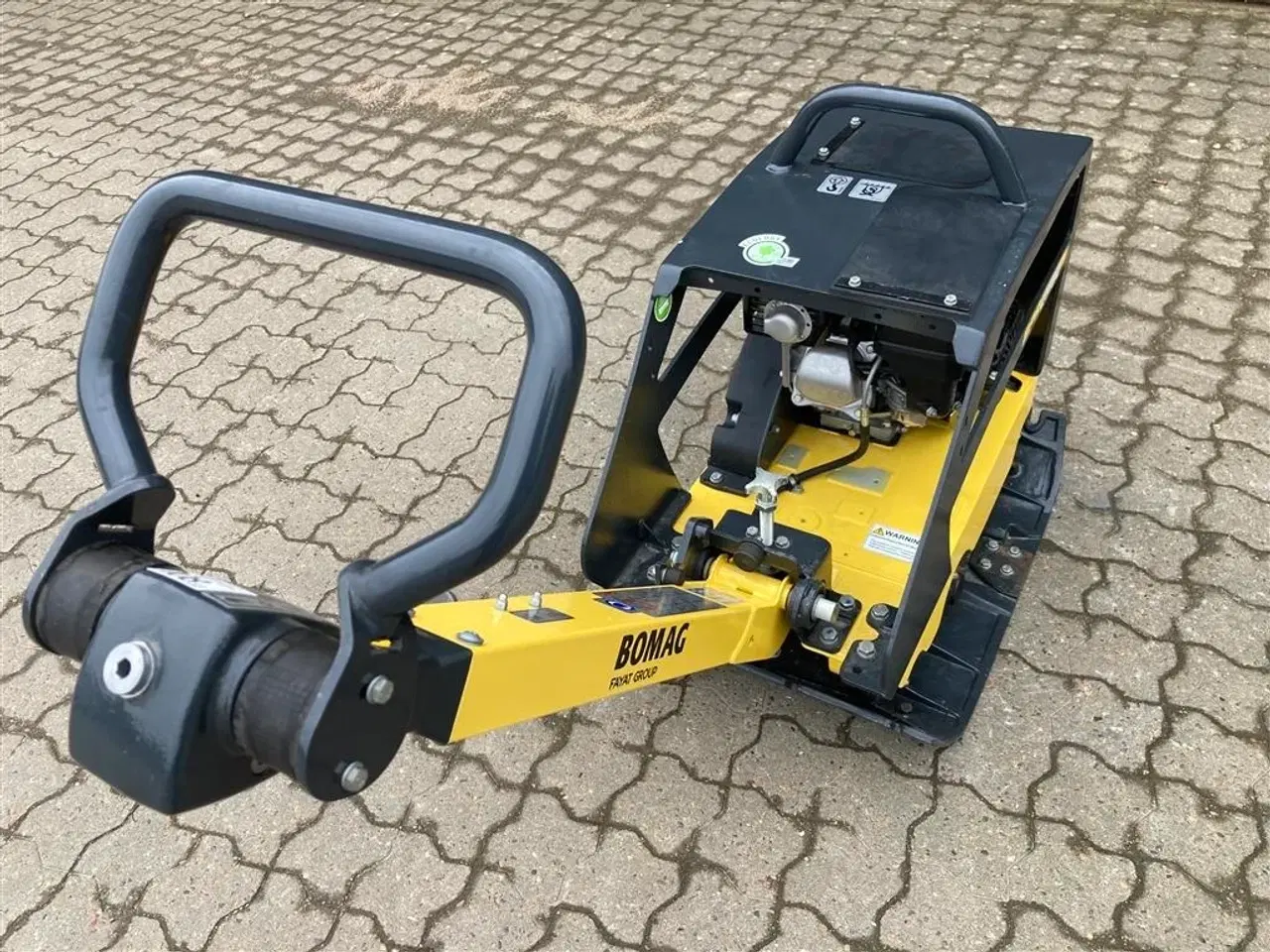 Billede 6 - Bomag BPR 25/50 Regulering af vibrator og motoromdrejninger fra håndtag
