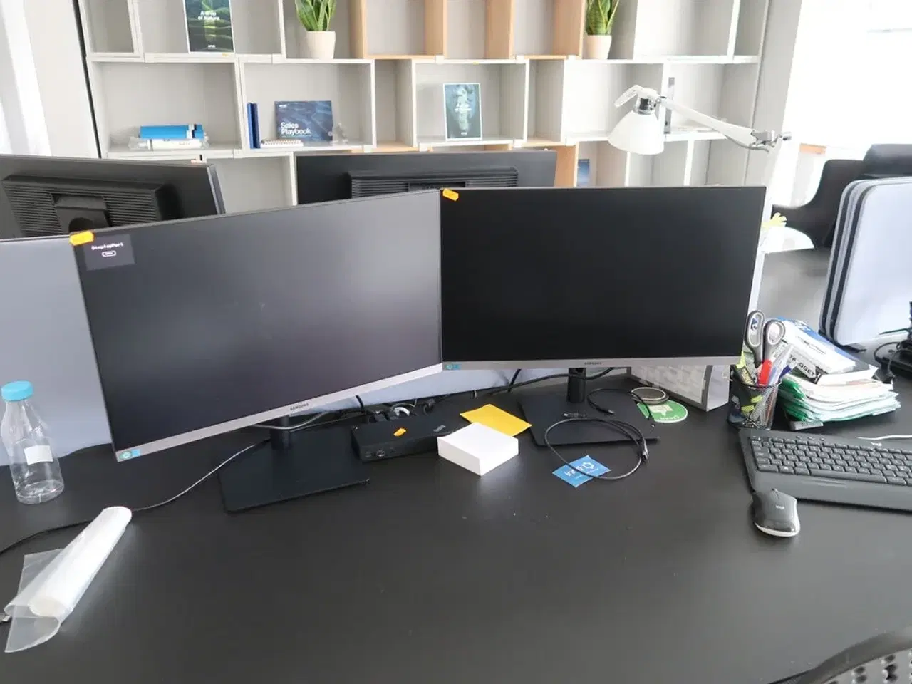 Billede 1 - 2 stk. computerskærme SAMSUNG S24R650FDU, dockingstation LENOVO Thinkpad, tastatur, mus