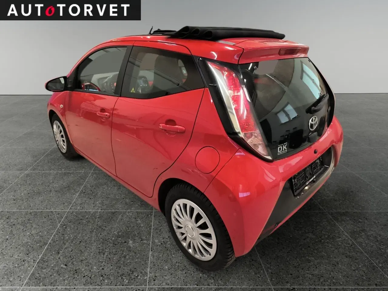 Billede 4 - Toyota Aygo 1,0 VVT-i x-wave Sky