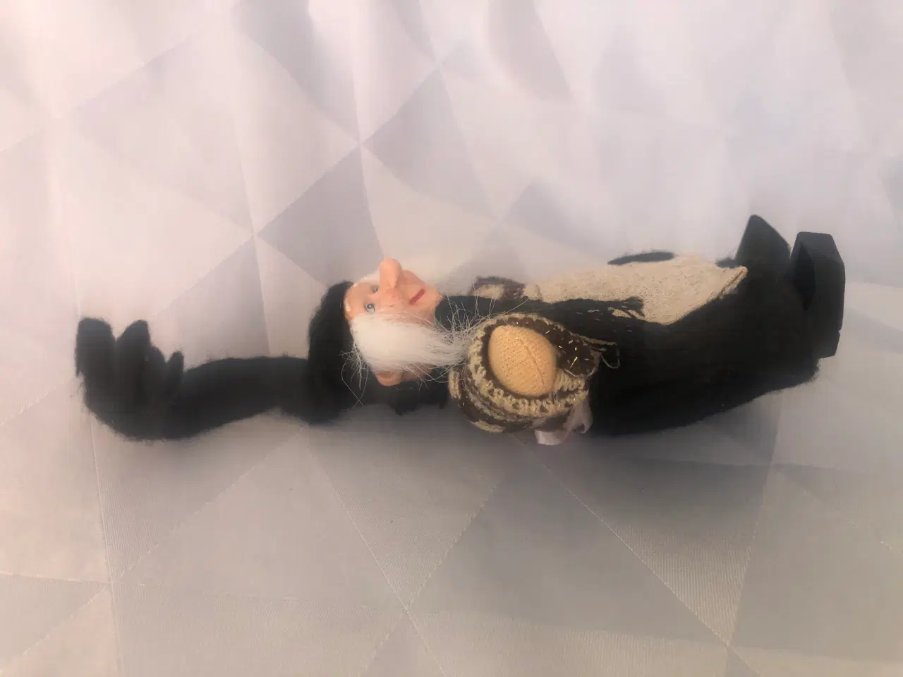 Billede 4 - Nisse heks med keramik ansigt