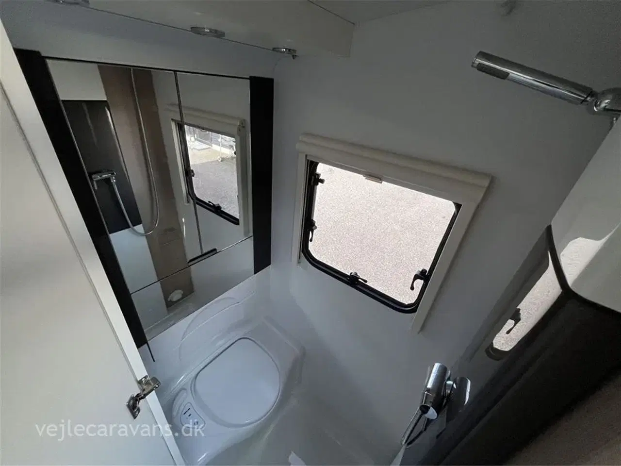 Billede 12 - 2025 - Adria Action 391 PH