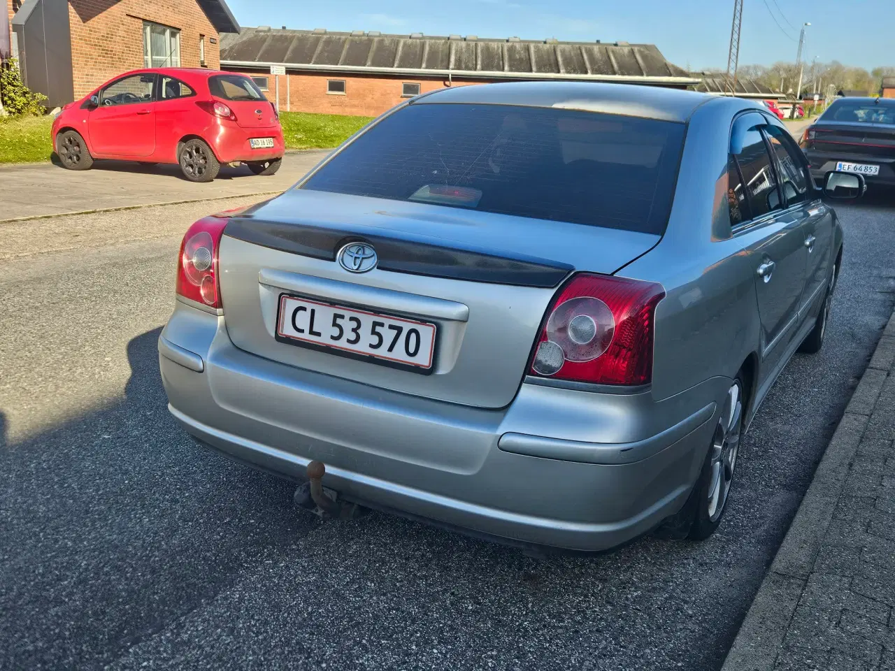 Billede 1 - TOYOTA AVENSIS notchback (_T25_) 2.0 D-4D (ADT250_