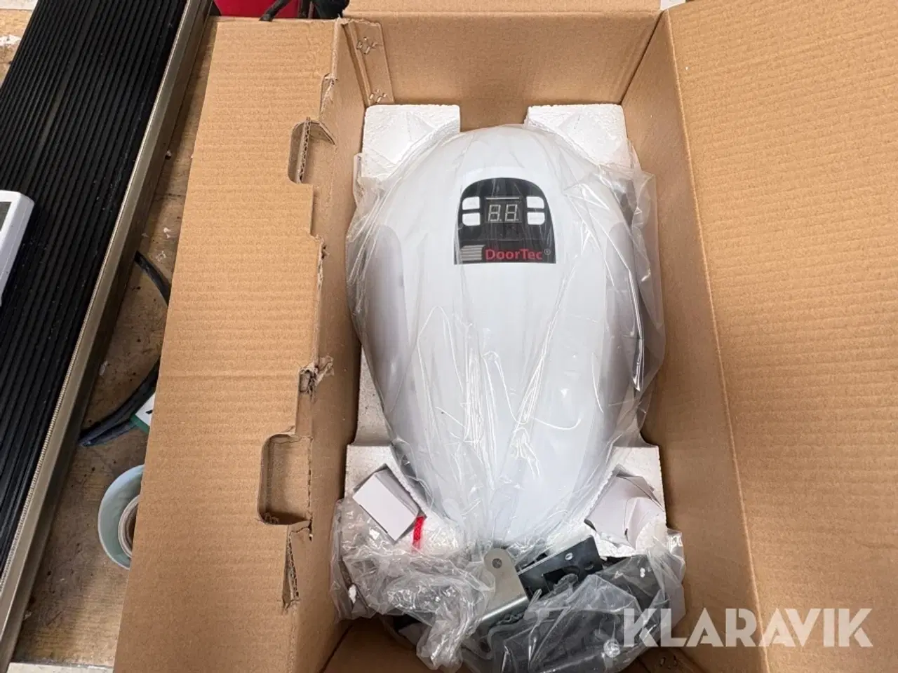 Billede 6 - Portåbner med skinne Doortec 1000