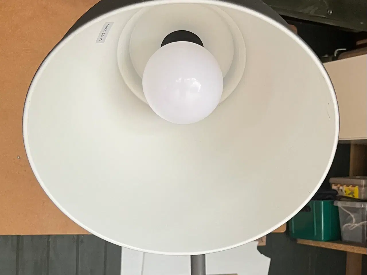 Billede 2 - Standerlampe med brugsspor