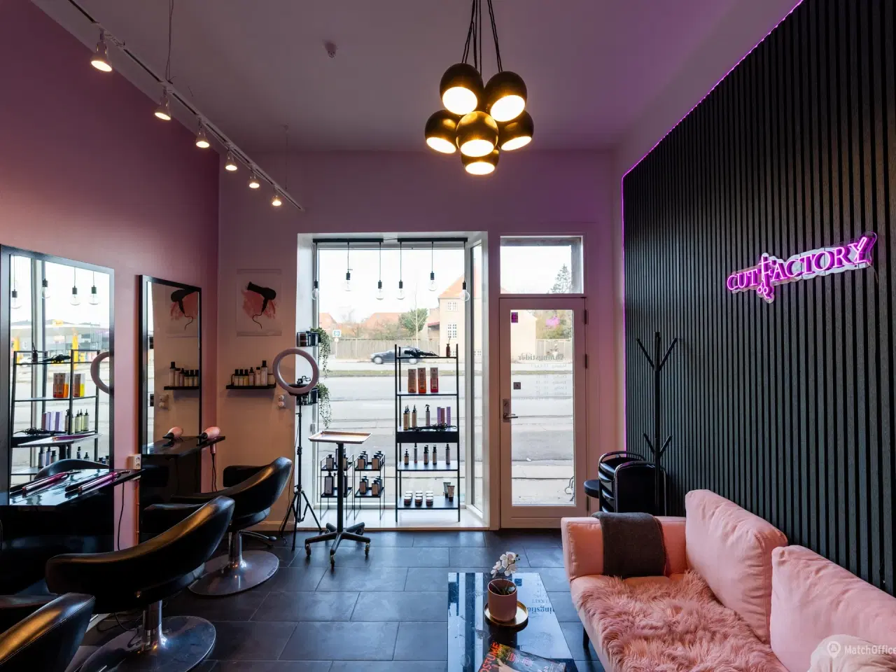 Billede 3 - UDLEJES: Lyst og indbydende butikslokale med gårdadgang – centralt i Vanløse