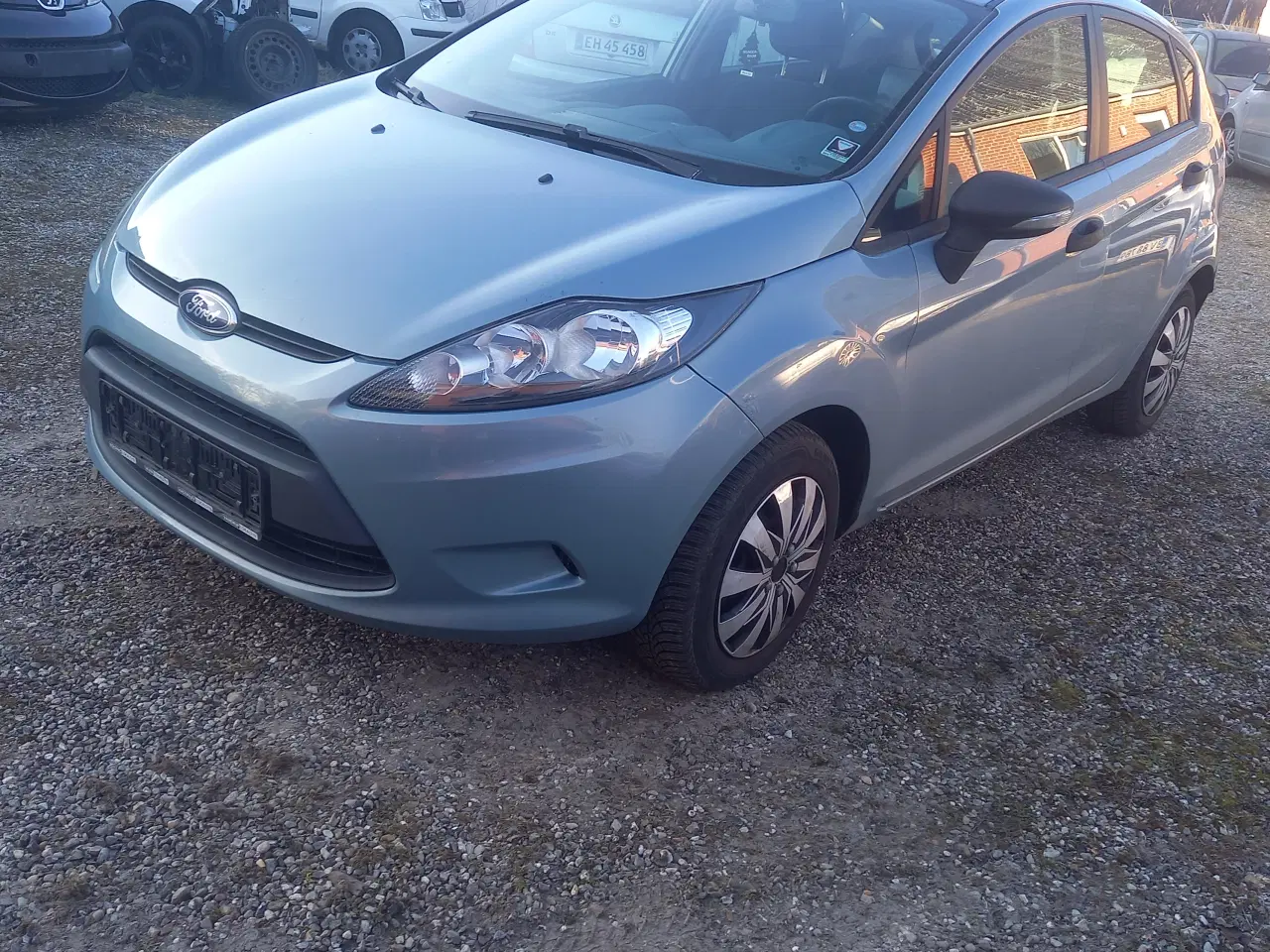 Billede 2 - Fin ford Fiesta LEVERES NYSYNET 