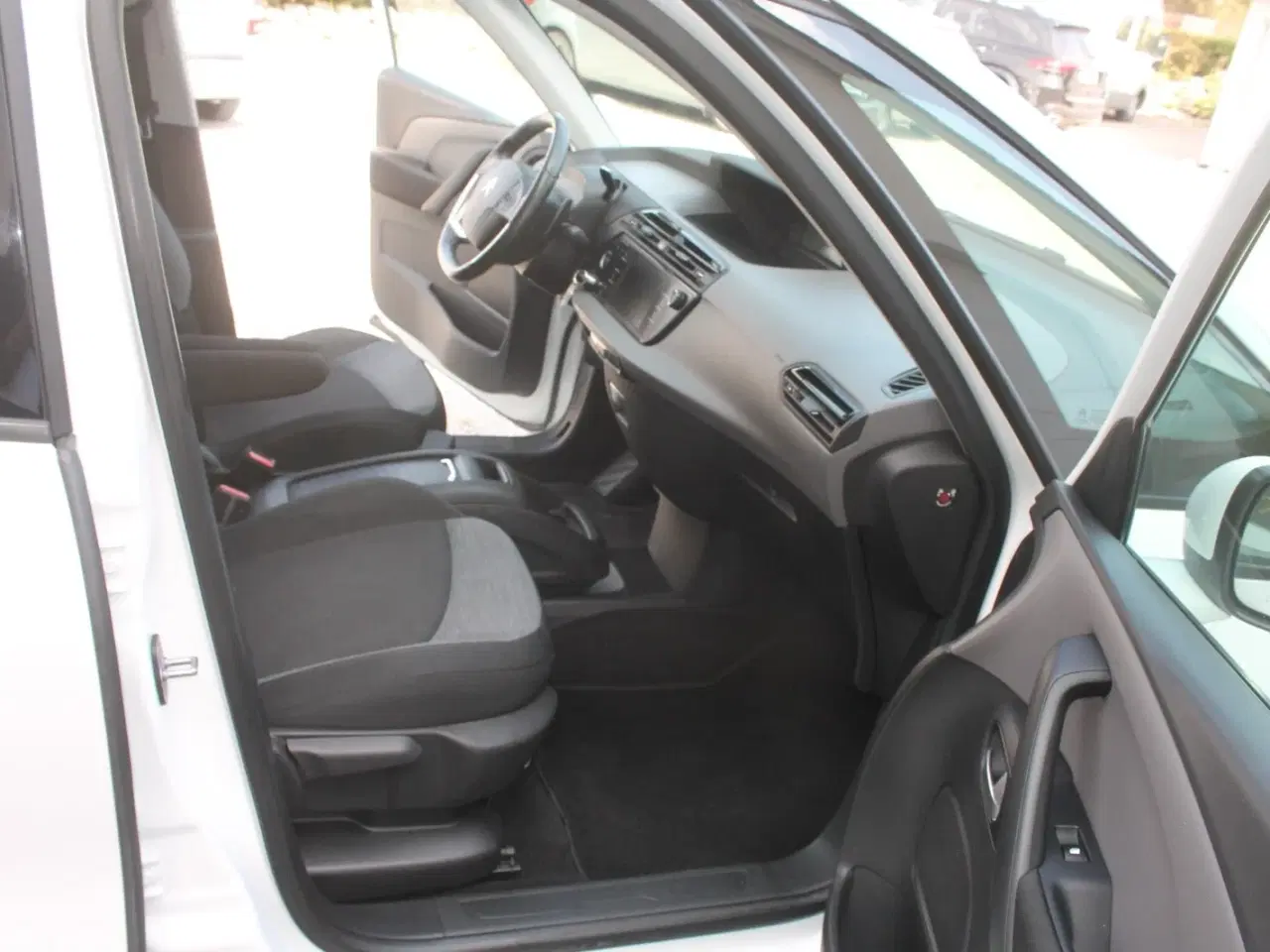 Billede 12 - Citroën Grand C4 Picasso 1,6 BlueHDi 120 Funky 7prs