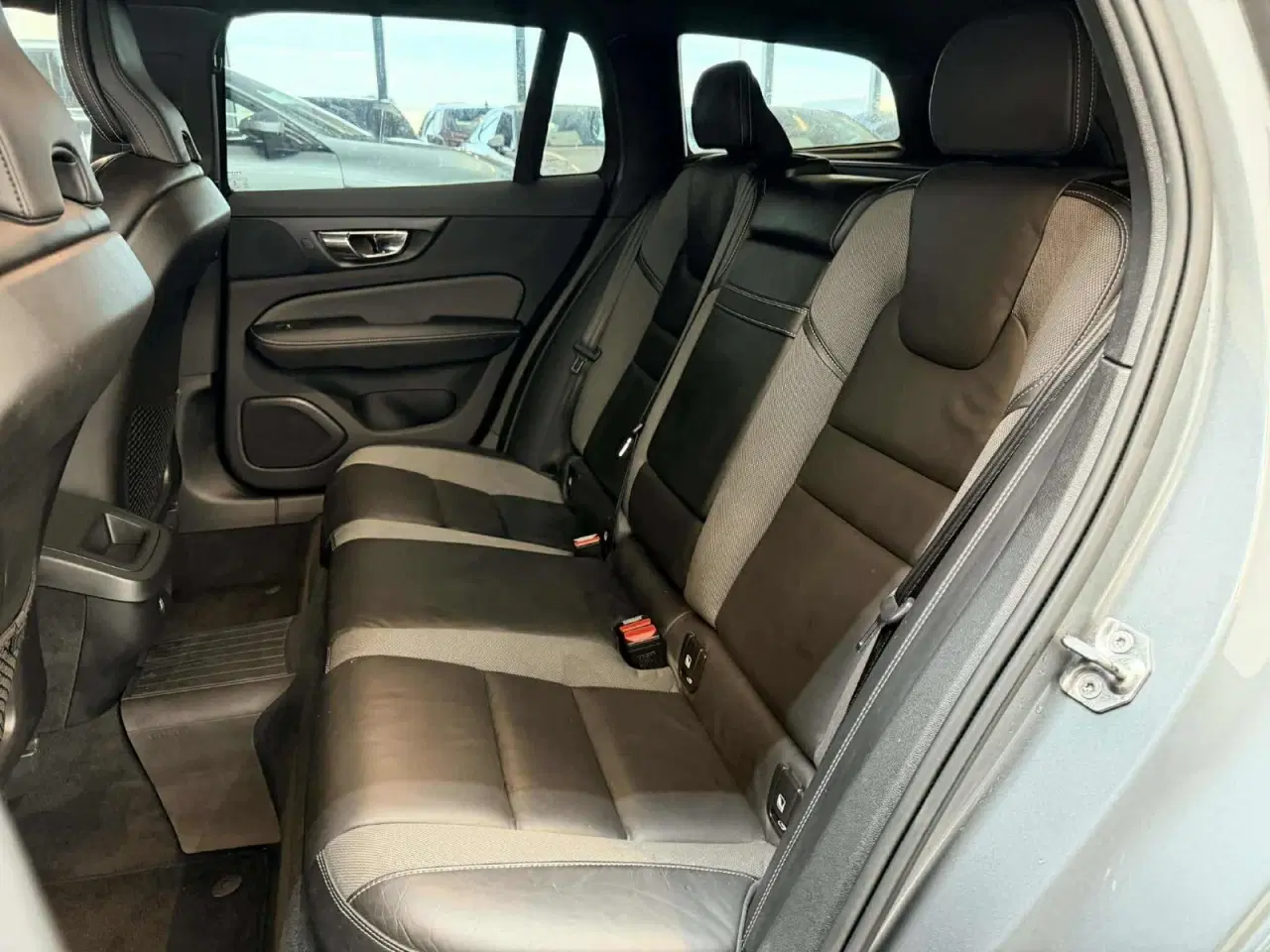 Billede 15 - Volvo V60 2,0 D4 200 R-Design Polestar aut.