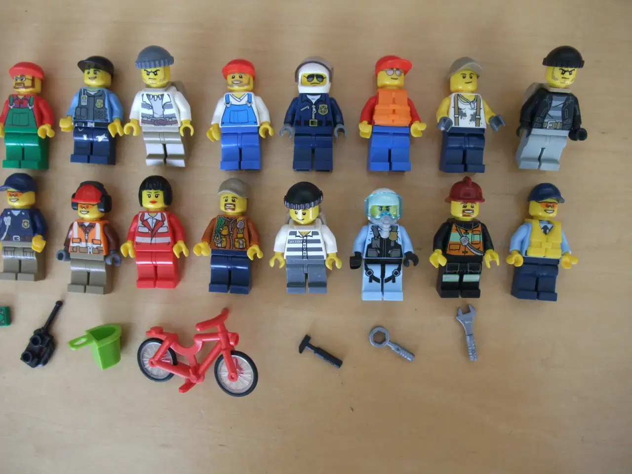 Billede 3 - Lego City Figurer+Tilbehør