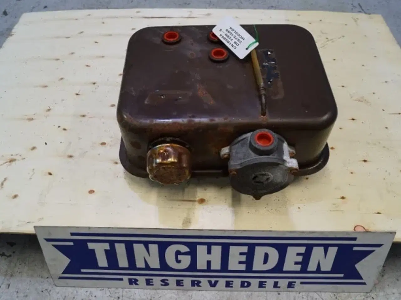 Billede 16 - Dronningborg D7200 Hydrauliktank 28751699