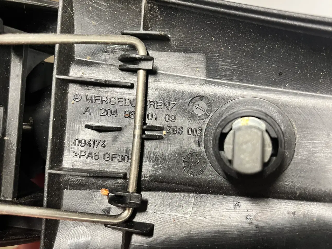 Billede 2 - Originale Mercedes tagbøjler