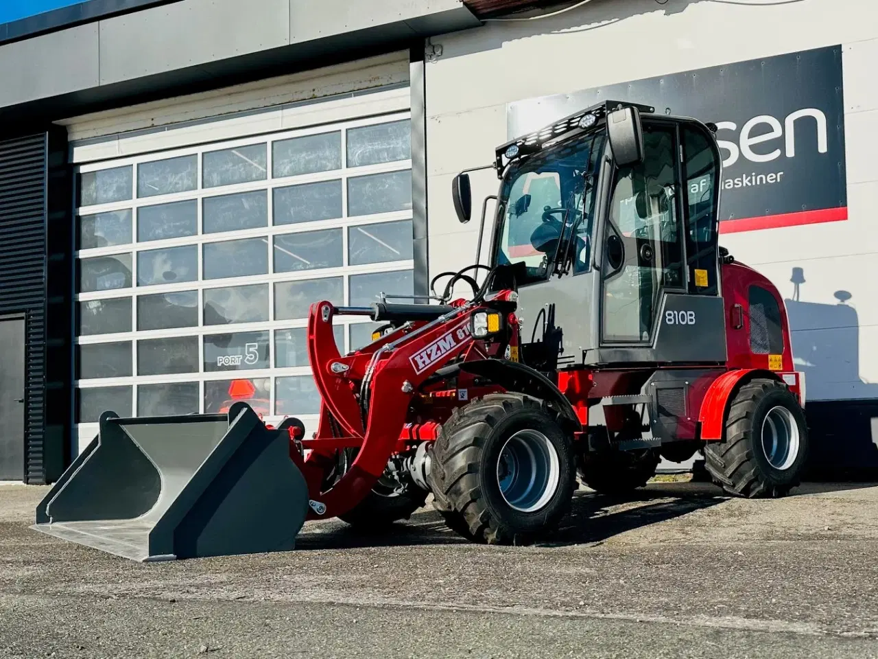 Billede 2 - HZM - 810B Minilæsser med kabine