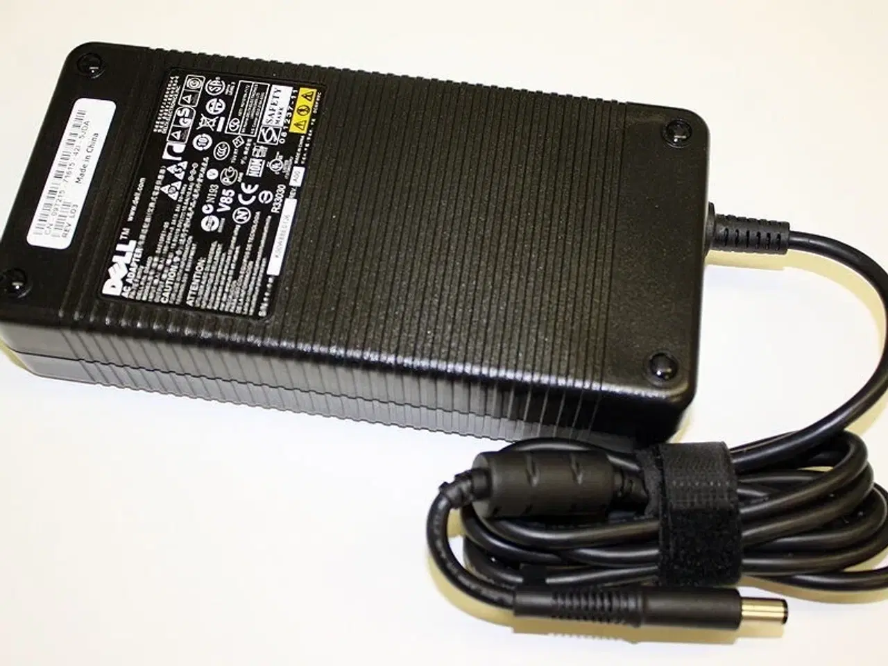 Billede 1 - Dell 210W 19.5V 10.8 strømforsyning med 7.4mm x 5.0mm stik - Original