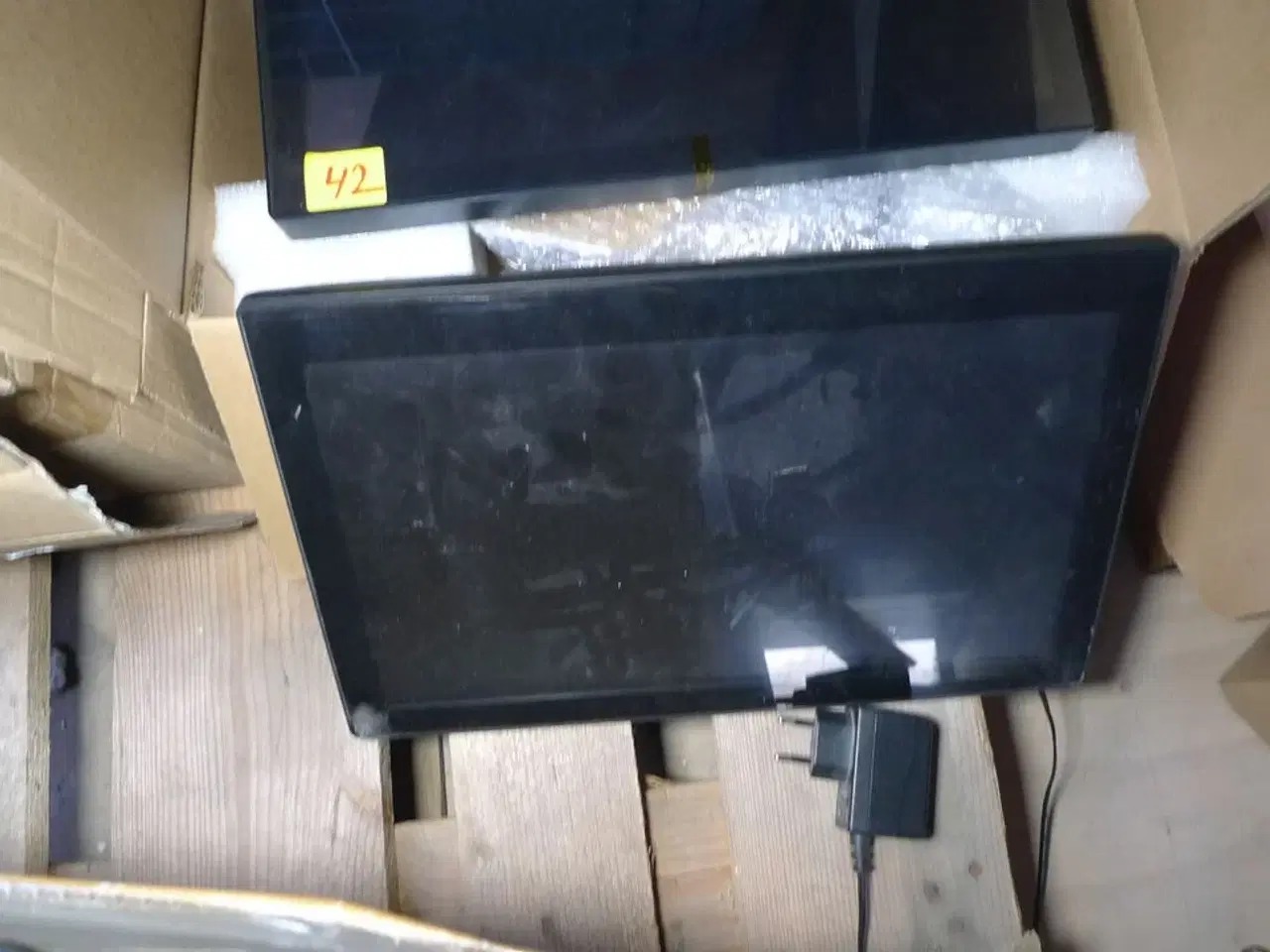 Billede 3 - 3 stk. div. skærme