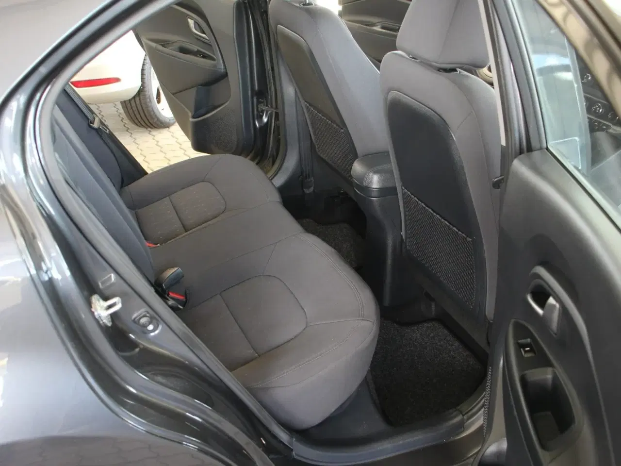 Billede 12 - Kia Rio 1,2 CVVT Intro Edition