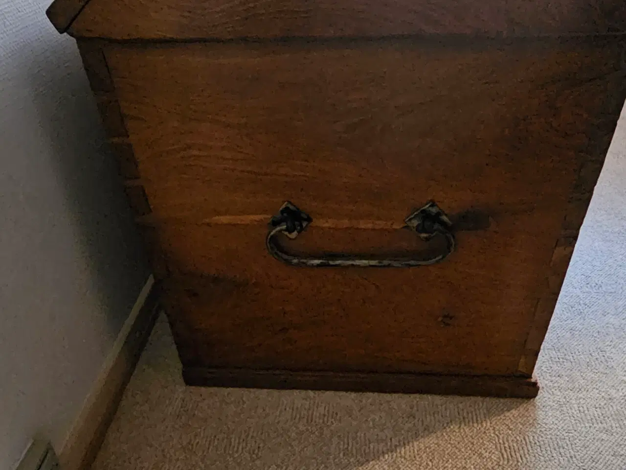 Billede 2 - Smuk, antik egetræskiste